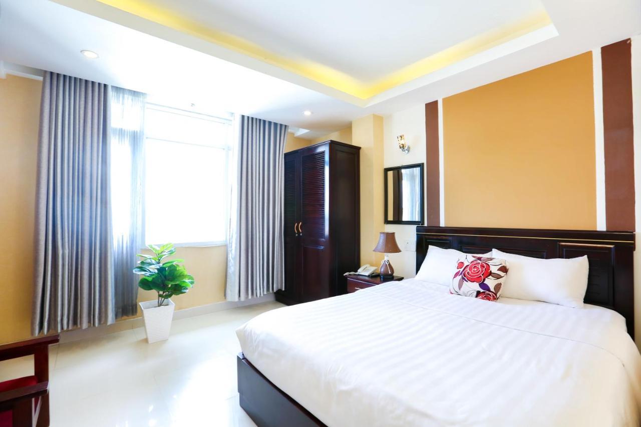 Skyview Hotel Dalat Luaran gambar